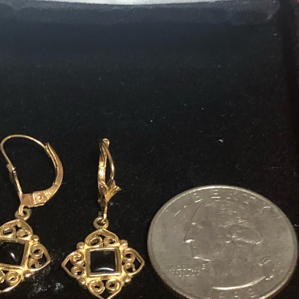 (Sold) 14k gold earrings